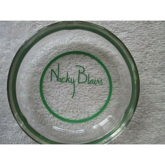 Mortons-Nicky Blairs-Tony's-Valentino Primi Piero-restaurant ashtrays - Picture 6 of 8